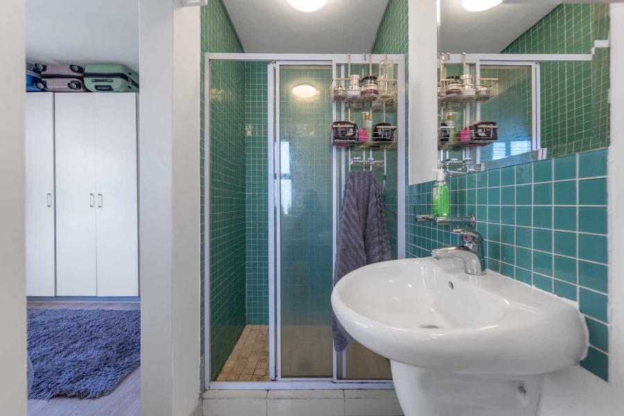 2 Bedroom Property for Sale in Cape Town City Centre Western Cape